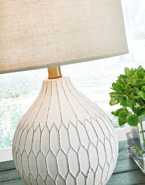 Wardmont - Ceramic Table Lamp (1/cn)