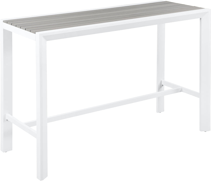 Nizuc Grey manufactured wood Outdoor Patio Aluminum Rectangle Bar Table