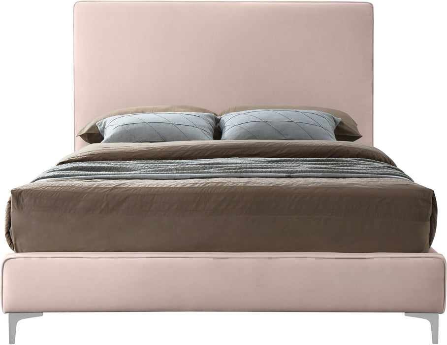 Geri Pink Velvet Full Bed