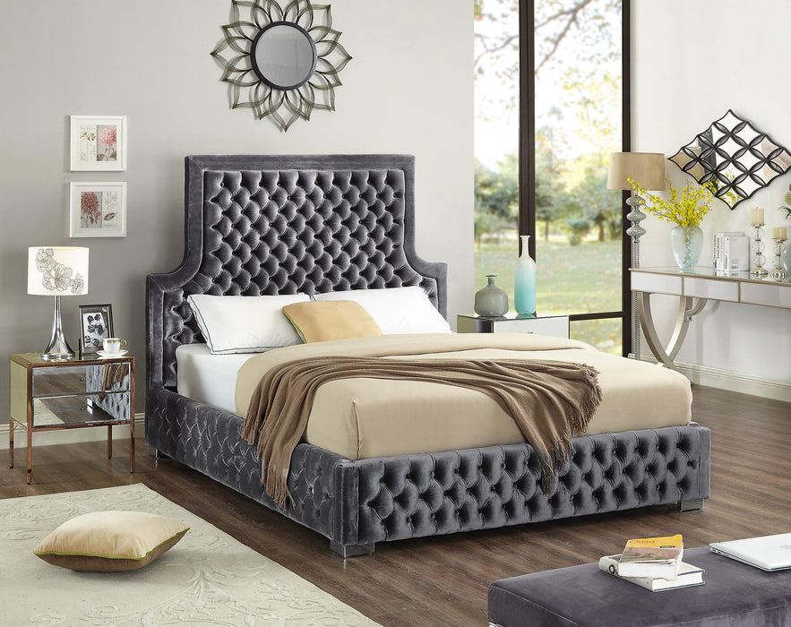 Sedona Grey Velvet Queen Bed