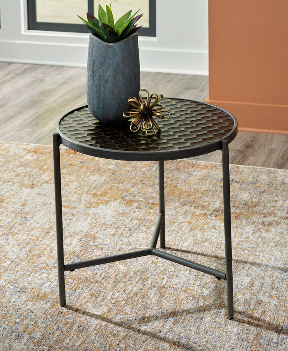 Doraley 3-Piece Occasional Table Package