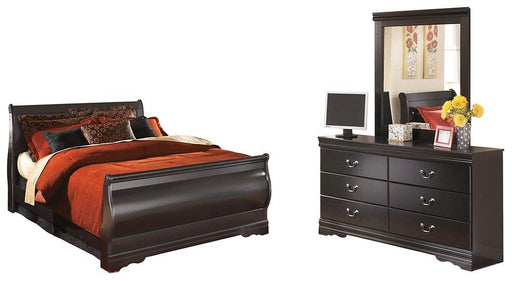 Huey Vineyard Black Queen Sleigh Bed with Dresser and Mirror image